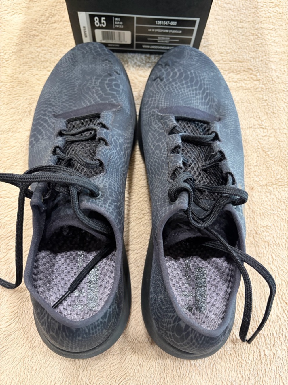 Under Armour SPEEDFORM STUDIO LUX Women’s Athletic Shoes - Charcoal Gray/Black